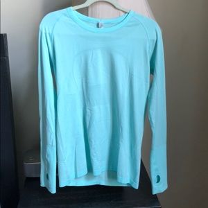 LuluLemon Long Sleeve Athletic Shirt